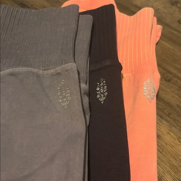{Free People} Good Karma (3) leggings - Picture 1 of 5